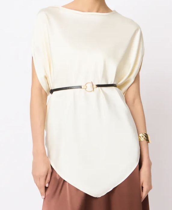 Продам женскую блузку