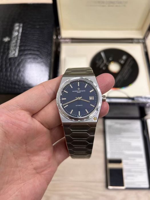 Часы Vacheron Constantin 222