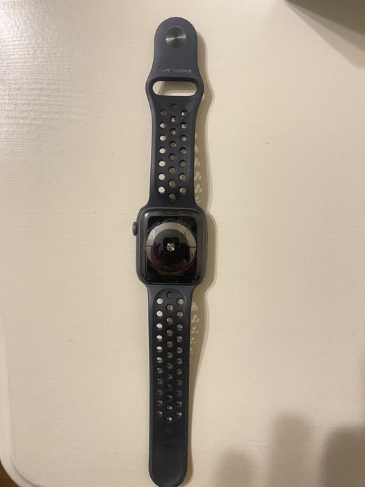 Apple watch Nike series 4