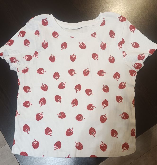 Дамски дрехи и обувки