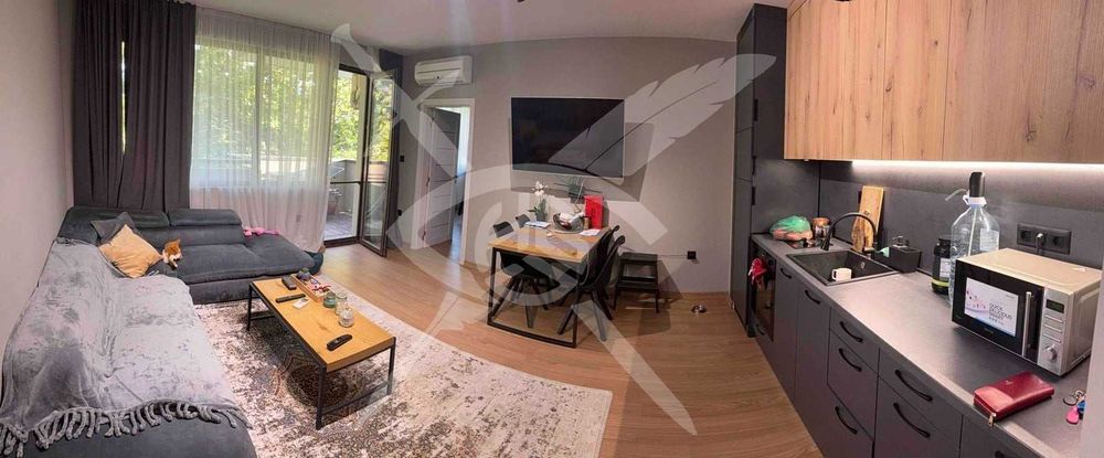 Дава се под наем Тристаен апартамент в Варна, Чайка - 100 кв.м за 860 € - Снимка #1