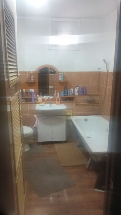 ПРОДАМ ДОМ микрорайон Шанхай.