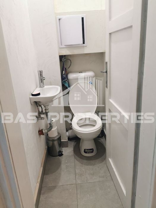 Дава се под наем Тристаен апартамент в София, Яворов - 100 кв.м за 650 € - Снимка #11