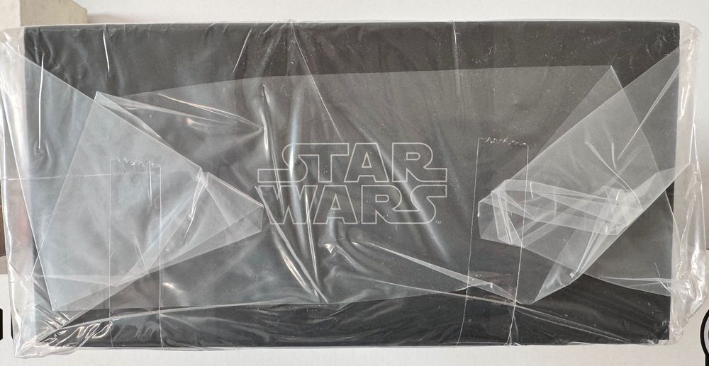 Hot Toys MMS745 Darth Sidious Star Wars III (sigilat)