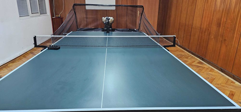 Робот за тенис на маса - тренажор