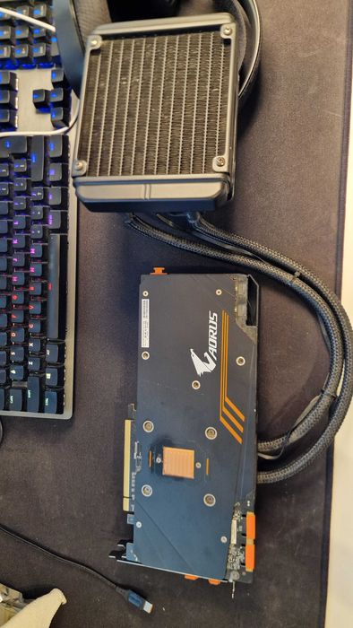 Gigabyte AORUS GTX 1080 Ti Waterforce Xtreme Edition