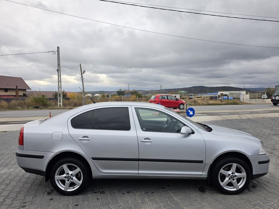 SKODA Octavia 2008 — imagine 3