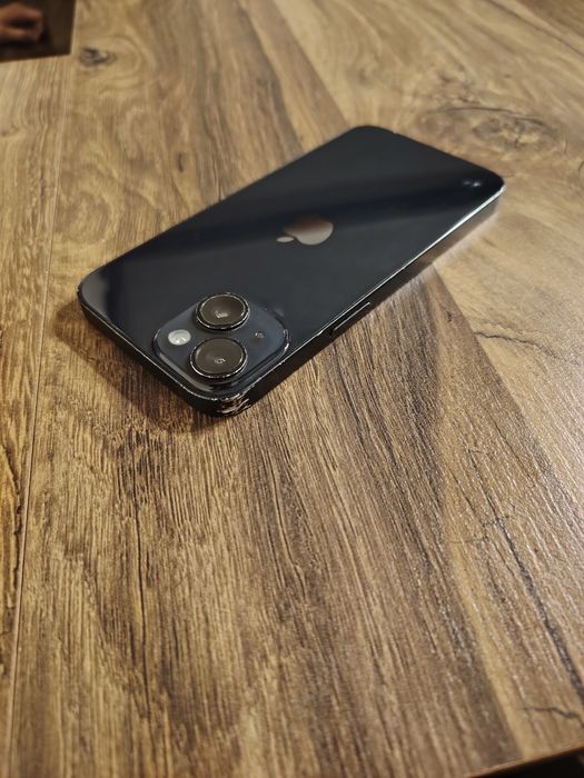 IPhone 14 в хорошем состоянии