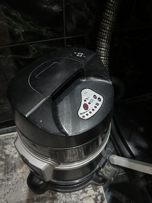 Моющий пылесос робоклин