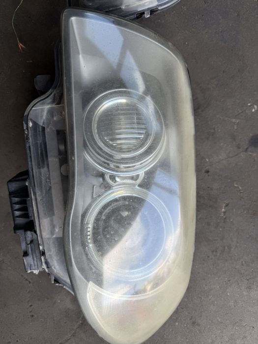 Faruri BMW xenon seria 1  Far e87 bixenon cornering