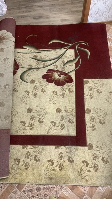 Ковер б/у продаем