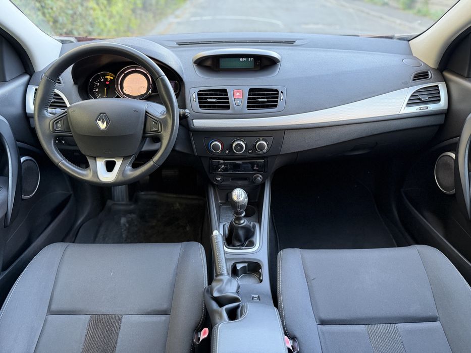 Renault Megane Coupe 1.5 DCI 110CP 6 Trepte