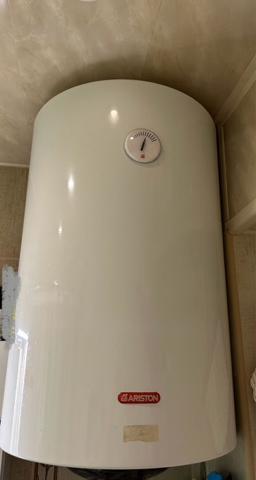 Бойлер Аристон 80 литра