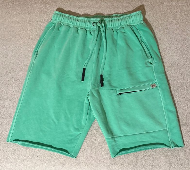 Къси панталонки Luda Concept L