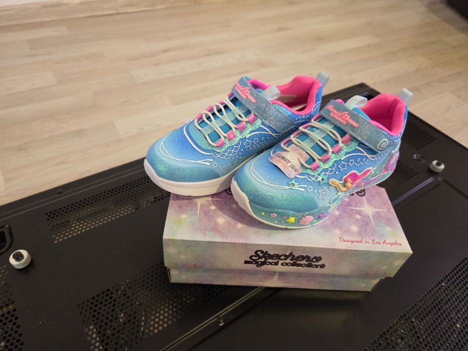 Oferta unica Skechers
