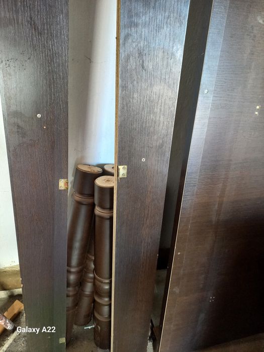 Стол большой гостинный