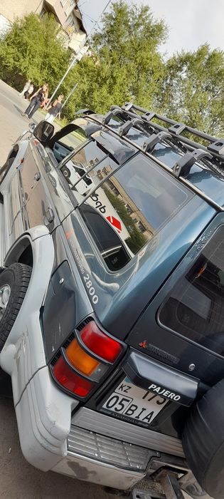 Продам мицубиси паджеро2 1995 об 2.8