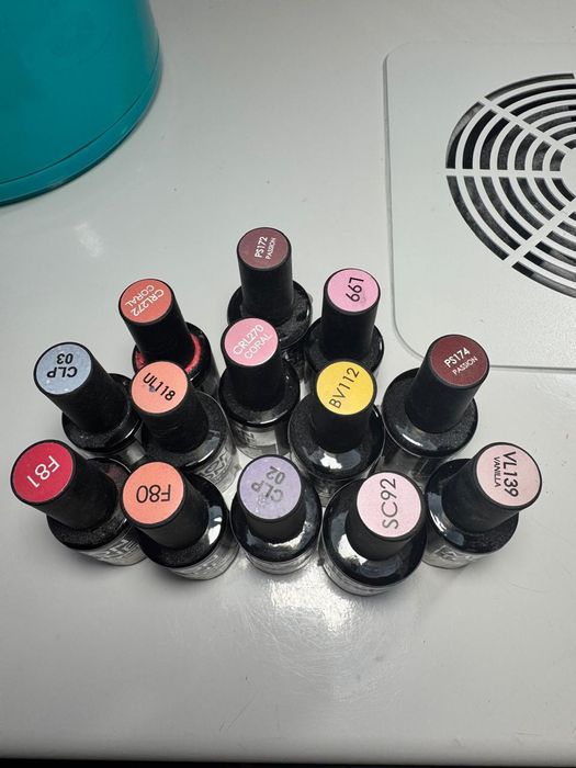 Гелевые лаки продам