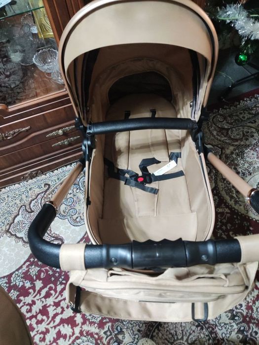 Янги коляска сотилади.