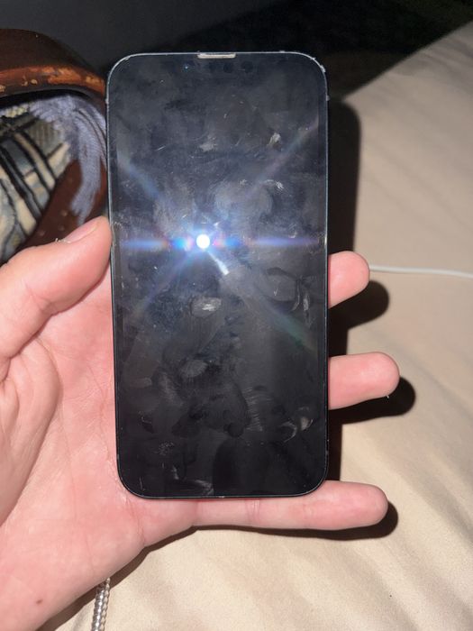 Продается Iphone 13 128