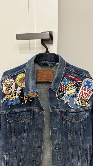 Джинсовая куртка