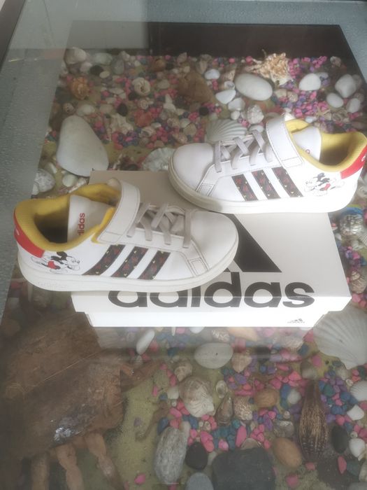 Маратонки 31  Adidas x Disney Grand Court Mickey Кецове