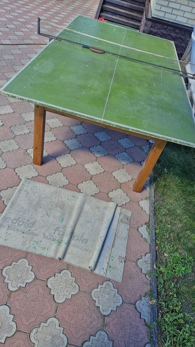 Продаётся теннисный стол бу.