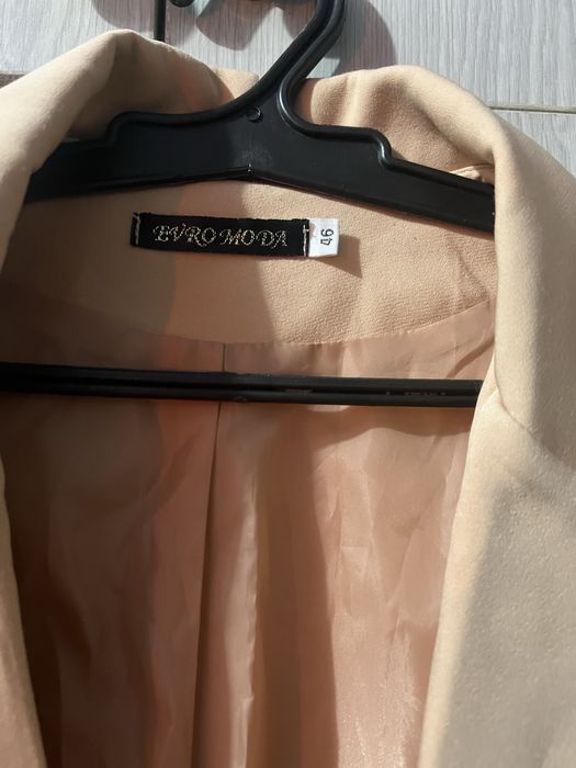 Пиджак жакет для офиса и деловых выходов