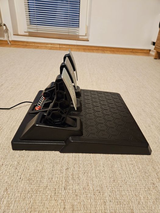 Volan Thrustmaster TS-PC Racer Ferrari 488 Edition + Pedale T3PM