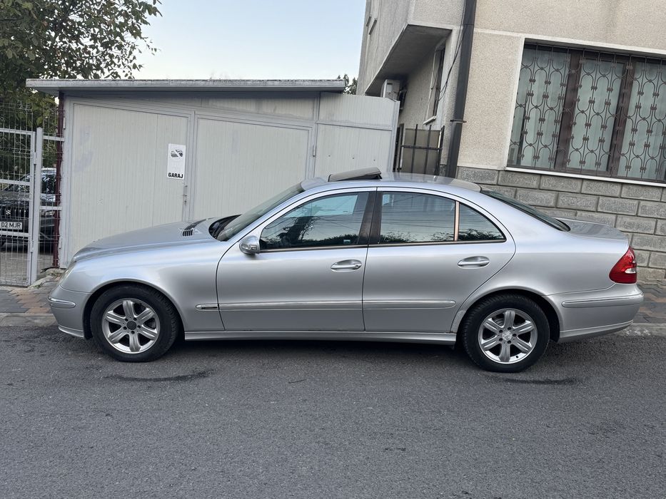 Mercedes e class w211