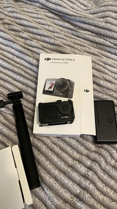 Dji action 4 adventure combo