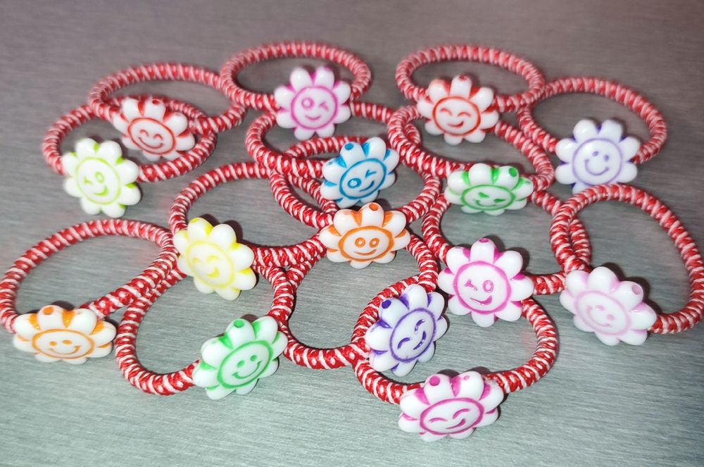 Ръчно изработени мартеници