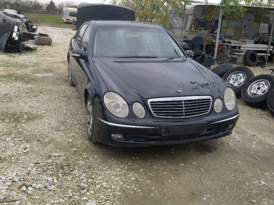Мерцедес Е 270CDI на части