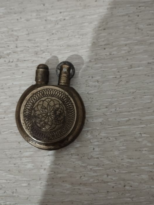 Зажигалка старинная