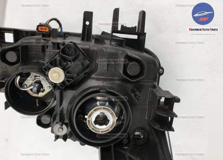 Ляв халоген / Lqv halogen Мазда CX-3 / Mazda CX-3 Оригинален ляв халог