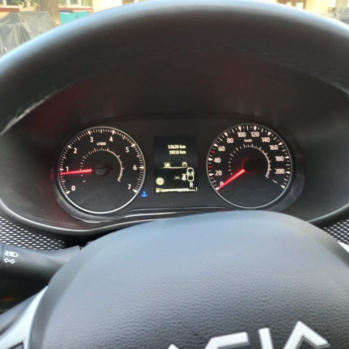 DACIA Logan 2024 — imagine 5