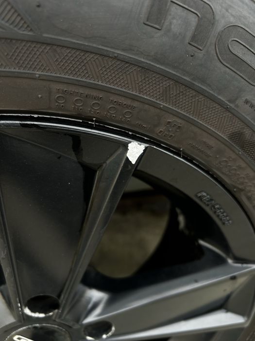 Джанти с гуми 5х114.3 16цола