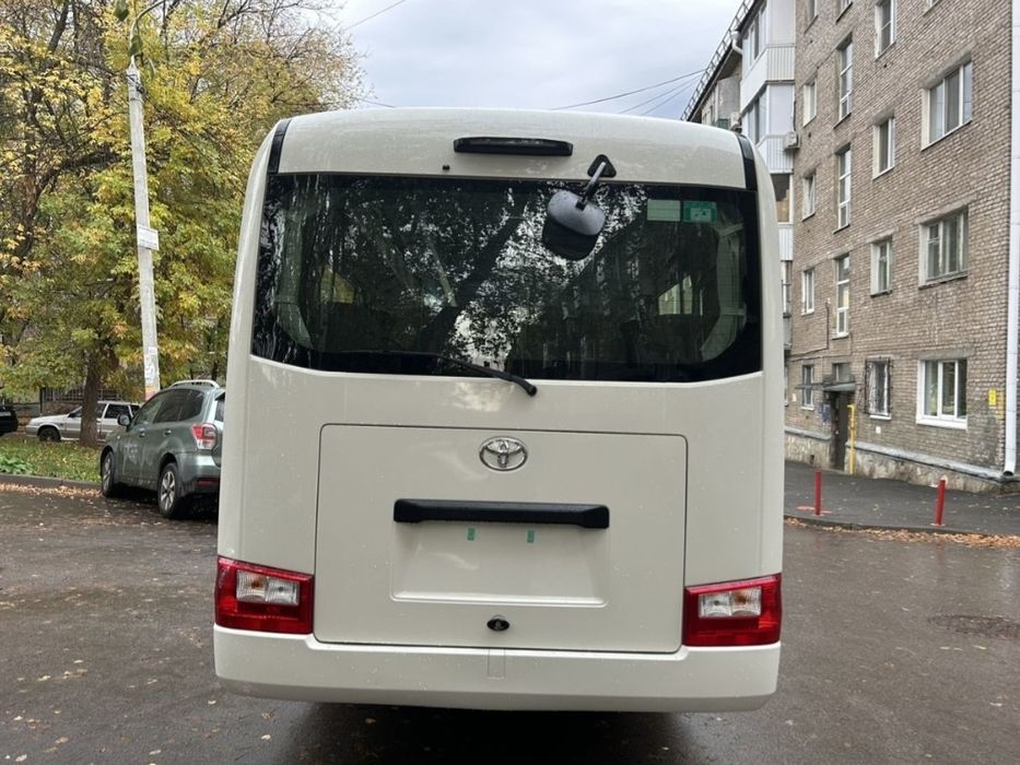 Микроавтобус комфорт класс туры и Поездки по Узбекистану 21 мест