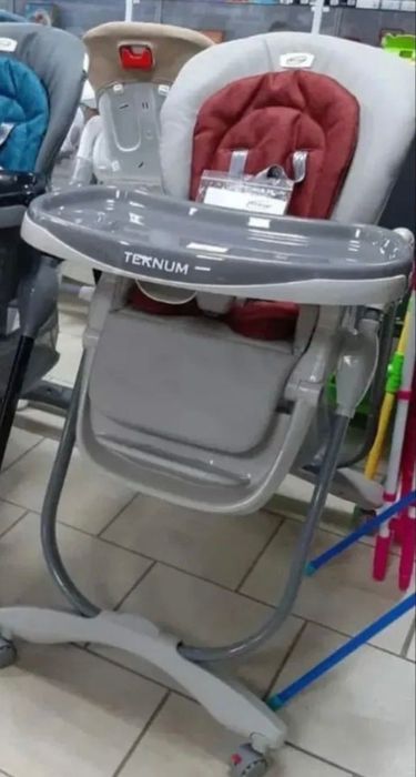 Продам стул для кормления