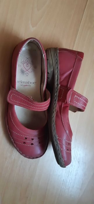 Pantofi piele rosii cu bareta