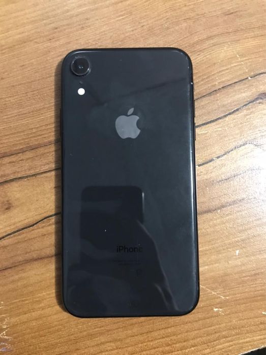 Айфон ХР 64GB ..