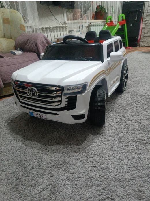 Десткая машинка Крузак