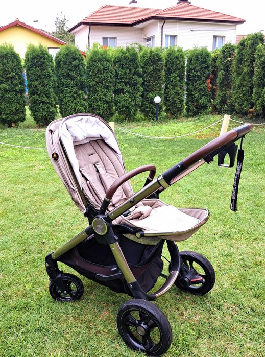 Пълен Комплект Количка Mamas and Papas Ocarro и кошница Maxi Cosi