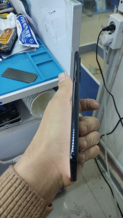 Samsung S20 Pullus 12.256Tali