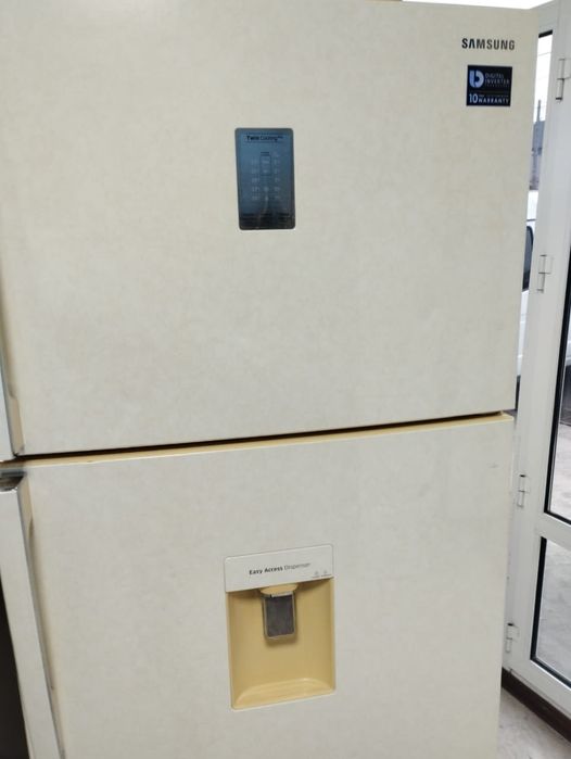 Холодильник samsung