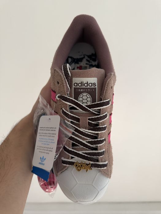 Продам кроссовки Adidas