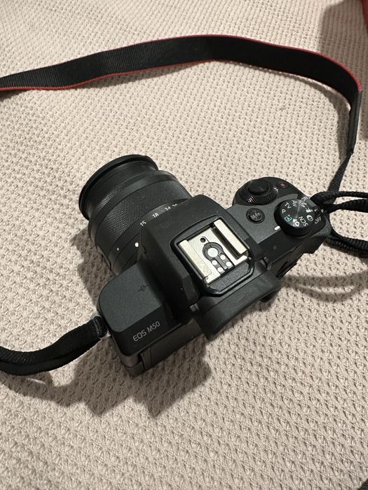 Фотоаппарат Canon eos m50