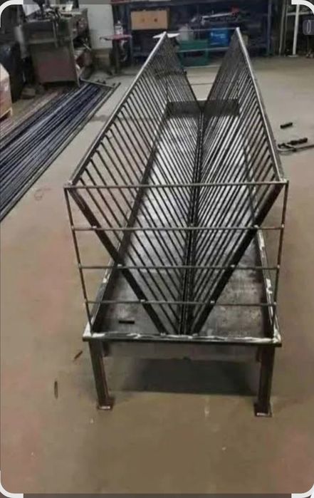 Vând iesle pentru oi pentru mai multe informații despre lucrare la num