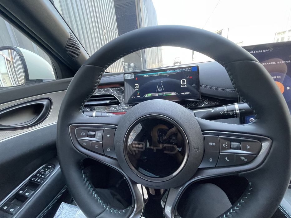 BYD Seal 06 hybrid 3500km zapas hod , holati juda yaxshi