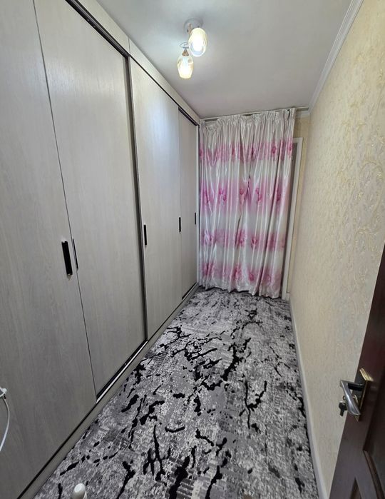 Ялангач продаётся квартира 4/4/4